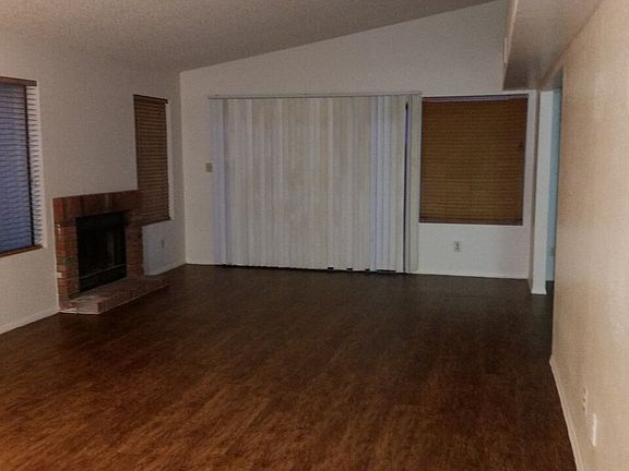 4th image of 4433 N 101st Ave