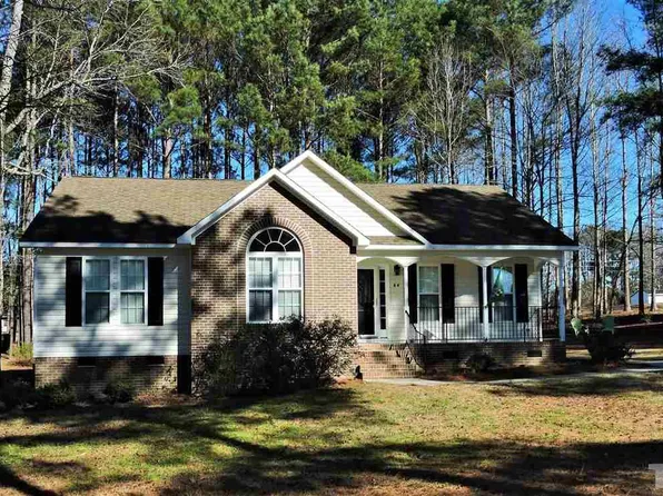 64 Wiregrass Ct, Angier, NC 27501