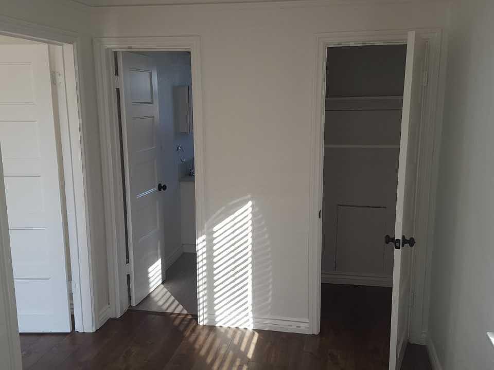 2nd image of 1544 Stanley Ave