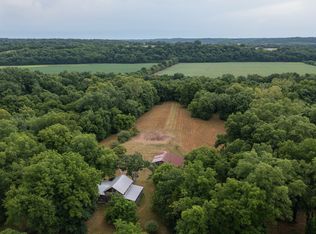 451 Jenkins Cemetery Rd, Centerville, TN 37033