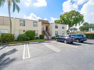 11 Willowbrook Ln APT 107, Delray Beach, FL 33446