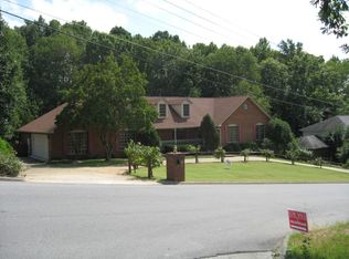 2713 Berkshire Ln, Kingsport, TN 37660