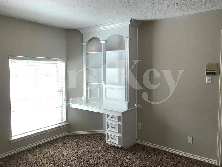 12906 Elmington Ct — Photo 13