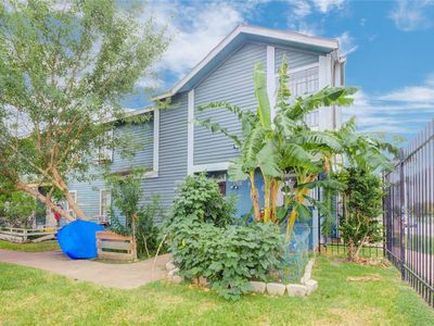 8323 Wilcrest Dr APT 1002, Houston, TX, 77072