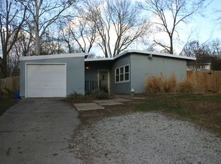 3620 SW 38th St, Topeka, KS 66610