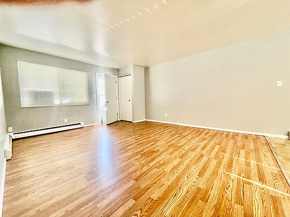 5th image of 1035 Magnolia St APT B