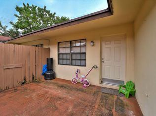 4314 Woodstock Dr APT A, West Palm Beach, FL 33409