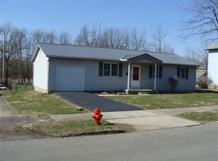 171 N Madison Rd, London, OH 43140