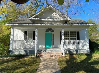 127 Sydnor St, Mount Airy, NC 27030