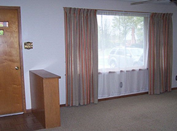 4th image of 85 Windemere Dr