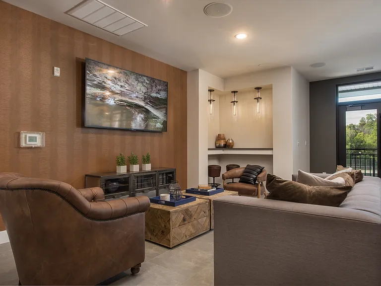 State Street Station Clubroom