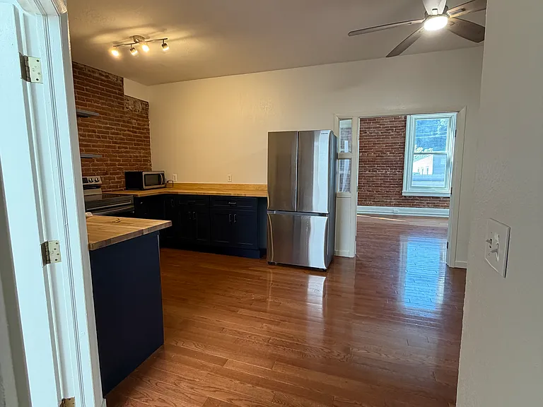 1608 Miner St #5 — Photo 9