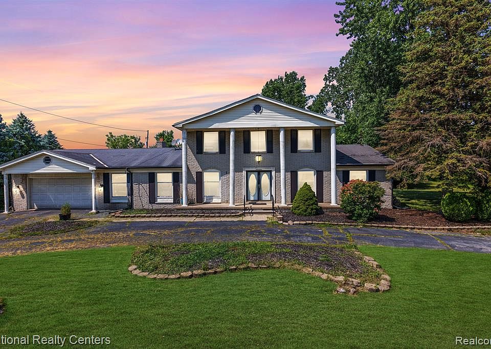 27090 Van Horn Rd, Brownstown, MI 48134 Zillow