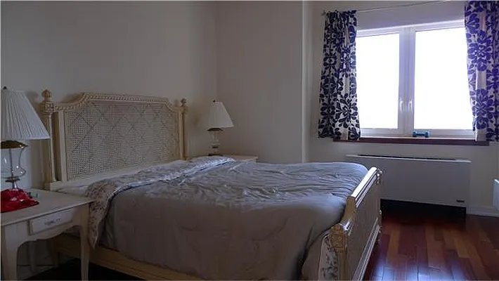 Rented by Platinvm Property Group New York | media 17