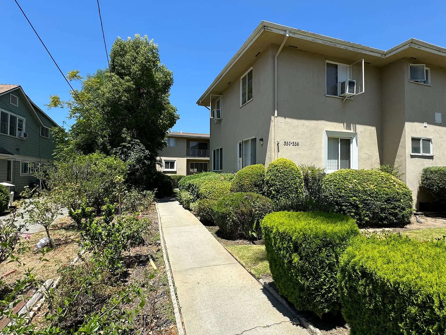 350 Pasadena Ave — Photo 2