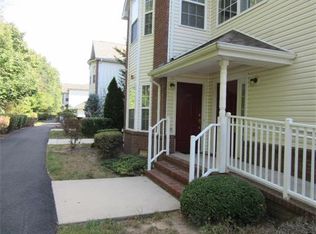 68 Forest Dr, Piscataway, NJ 08854