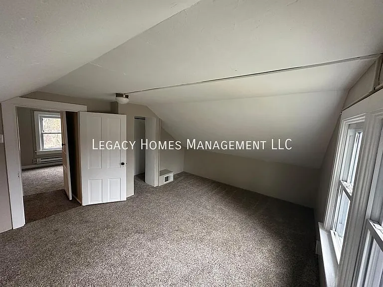962 Lakeview Dr — Photo 19