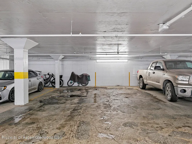 600 E Main St #310 — Photo 15