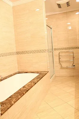 Rented by Level Group | media 7