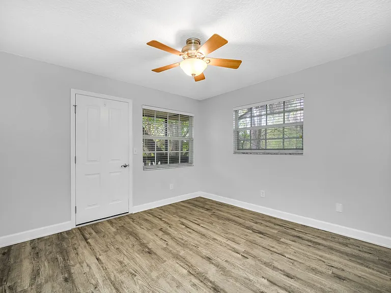 Century Oaks — Photo 19