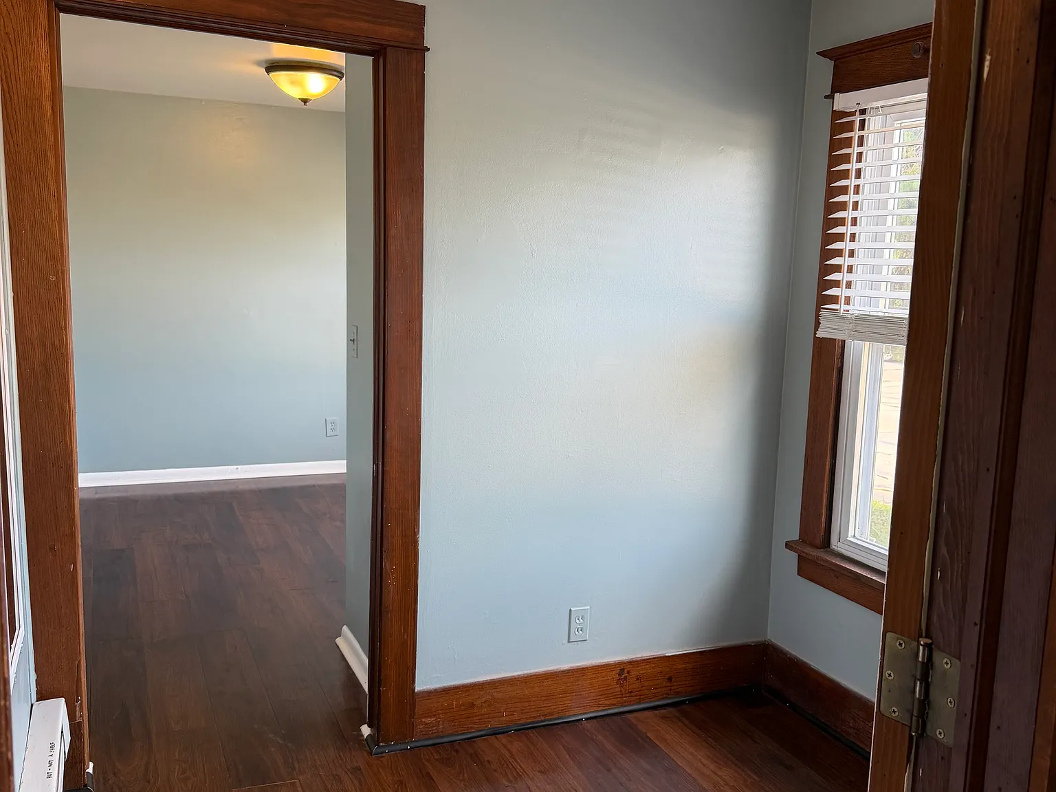 4 bed, 1500 sqft, $595 — Photo 4