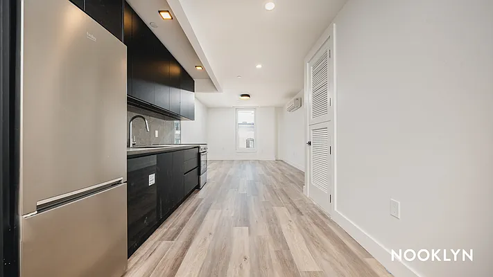 Rented by Nooklyn NYC LLC | media 35