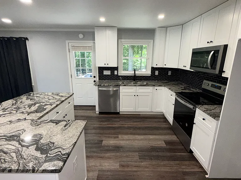 145 Timberlane Dr — Photo 10