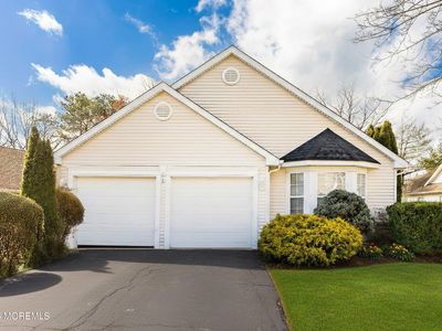 14 Oakmont Road, Lakewood, NJ, 08701