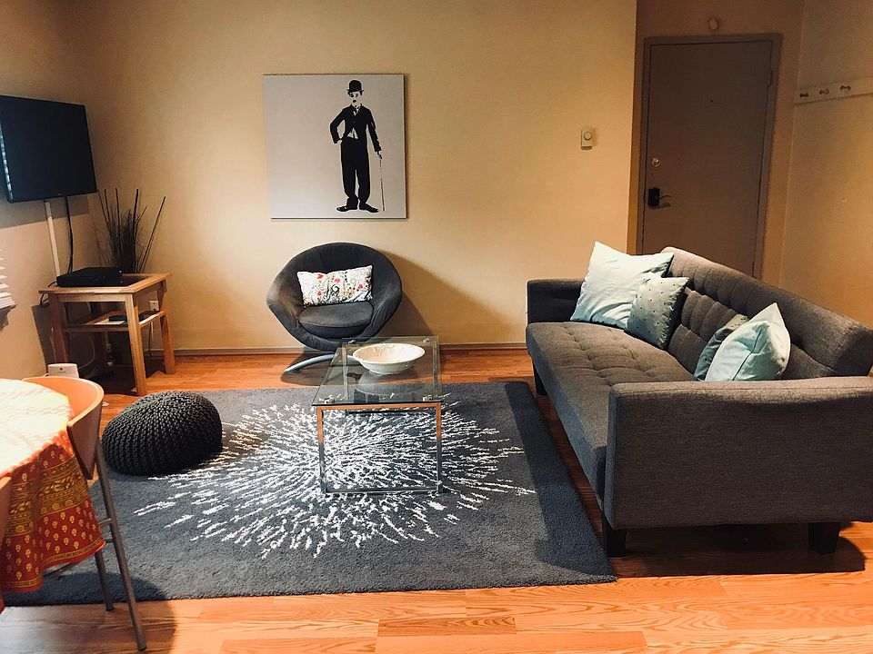 1st image of 745 Cowper St #3