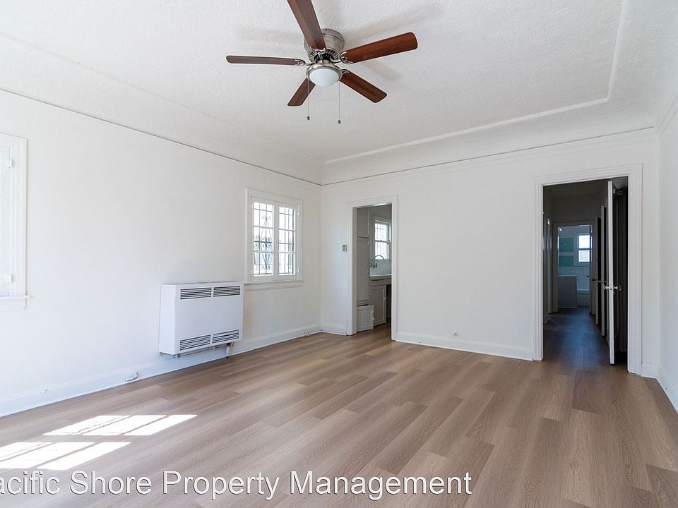 1st image of 2719 Cimarron St