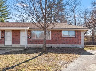416 S Cadillac Dr, Saint Charles, MO 63301