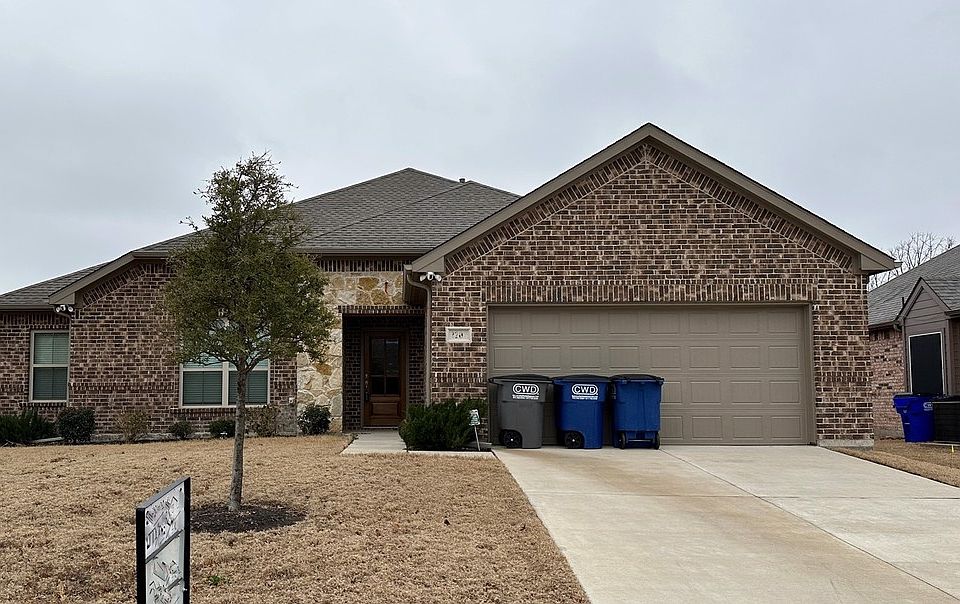 1st image of 2207 Milan Dr