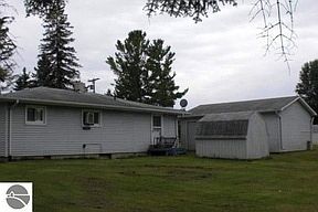 4th image of 3038 W Lakeside Dr