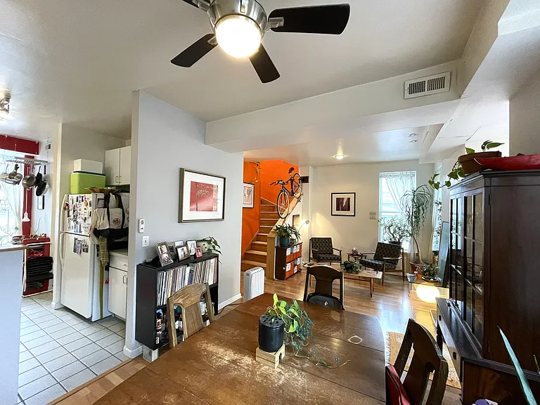 1451 W Huron St #CH — Photo 1