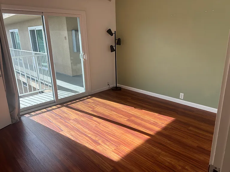4477 Mentone St #203 — Photo 16