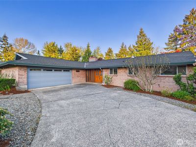 1323 121st Avenue SE, Bellevue, WA, 98005