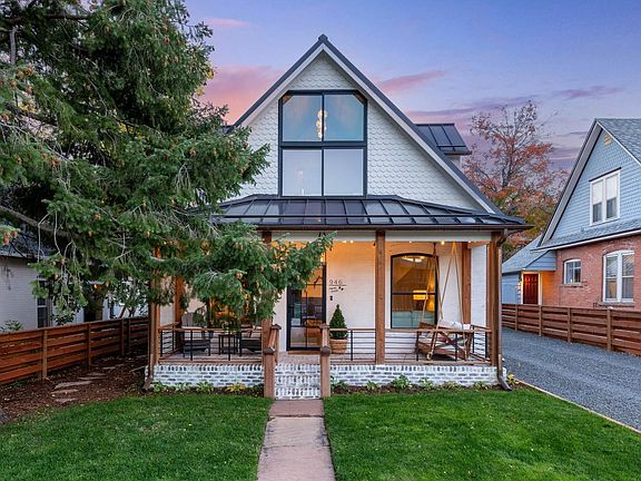 3rd image of 946 Portland Pl