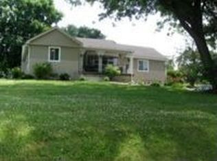 566 Joffre Cherry Valley Rd, Burgettstown, PA 15021