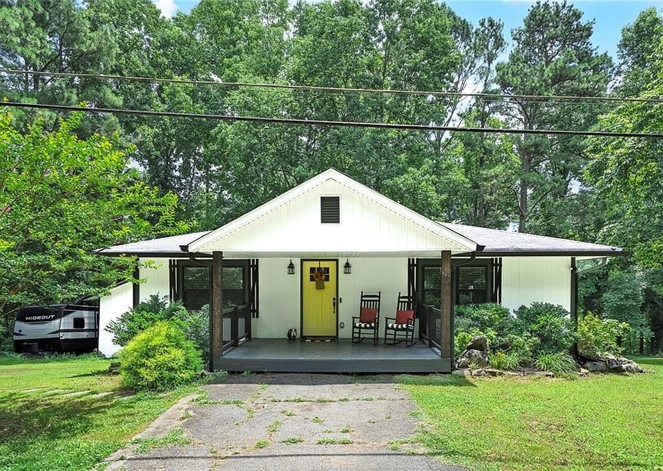 1st image of 62 Valley View Dr