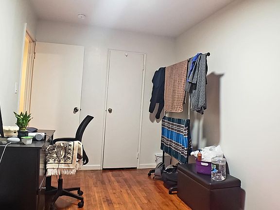 5th image of 14255 Sutter Ave