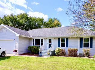 898 9th Ct, Hobart, IN 46342