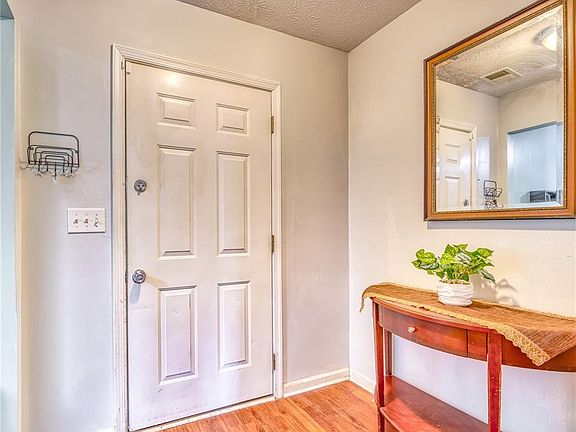 4th image of 5310 Palmer Ln