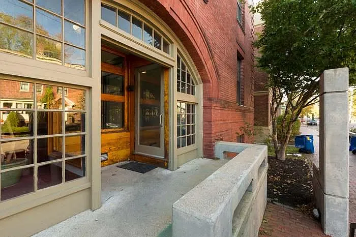 20 West St #5 — Photo 3
