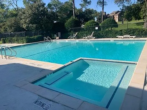 2717 Stonehaven Ct — Photo 23