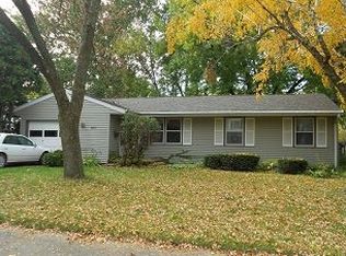 1111 Downey Dr, Iowa City, IA 52240