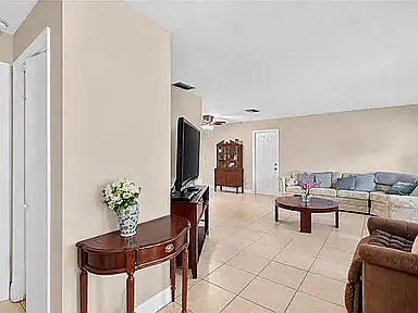 2 bed, $3,050 — Photo 2