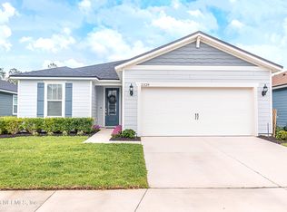 2329 Glade Ln, Green Cove Springs, FL 32043