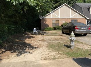 6531 River Park Dr, Riverdale, GA 30274