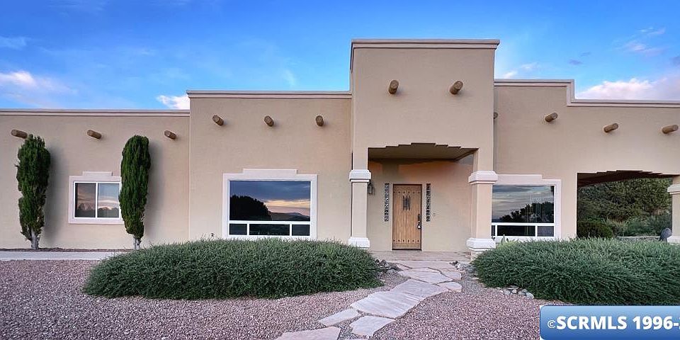 1st image of 211 Camino De Viento