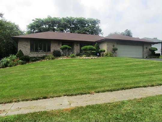 3225 Hoffman Ct photo 1